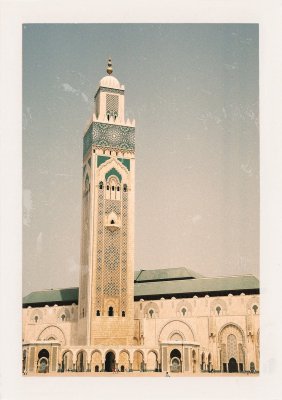 BUBO - 1993 - história - Mešita v Casablance. Fotografie naskenované z diapozitívov.