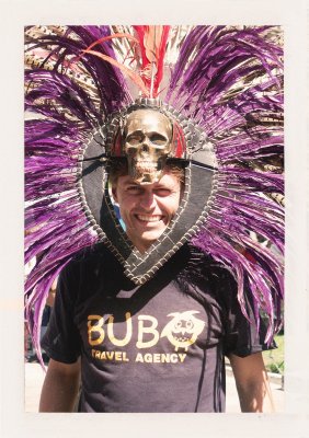 BUBO - 2003 - história - Cestu Ríšou Mayov cez Mexiko - Belize- Guatemalu- Honduras- Salvador vedie Ľuboš Fellner. Tu sa stretne so šamanstvom po prvý raz. Hotelier v Tikale ho prosí, aby nikomu nehovoril o skupinke tarantúl v hotelovom jazierku. Teraz však už má BUBO iný hotel.