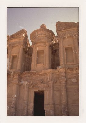 BUBO - 1995 - história - Dnes je vstup 70 Euro. Vtedy bolo 0.5 Eura a aj to išlo zopár ľudí okolo bez platenia.