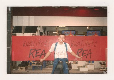 BUBO - 1995 - história - Právnik Peter Rea je skvelým BUBO sprievodcom dodnes. Tu to všetko začalo.