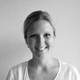 Adela Karniš Kamenárová