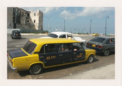 BUBO - 2002 - história - Limuzína Lada? Kuba bola vždy iná a my v BUBO ju máme radi. Asi preto má Kuba s BUBO také dobré meno. Asi preto sme každoročne od roku 2002 najväčším predajcom Kuby na Slovensku a steny našej kancelárie zdobia diplomy najväčšieho predajcu.