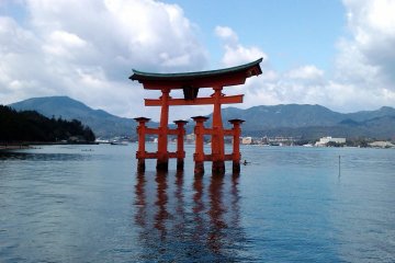 Zlatá cesta Japonskom a relax na Guame