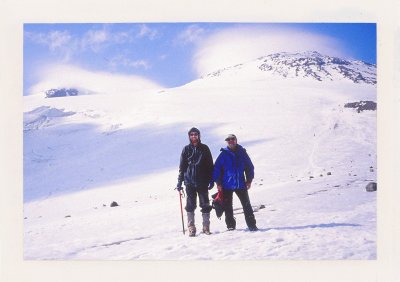 BUBO - 2001 - história - Opakovane vystúpime na najvyšší vrch Európy: Elbrus (5642 m).