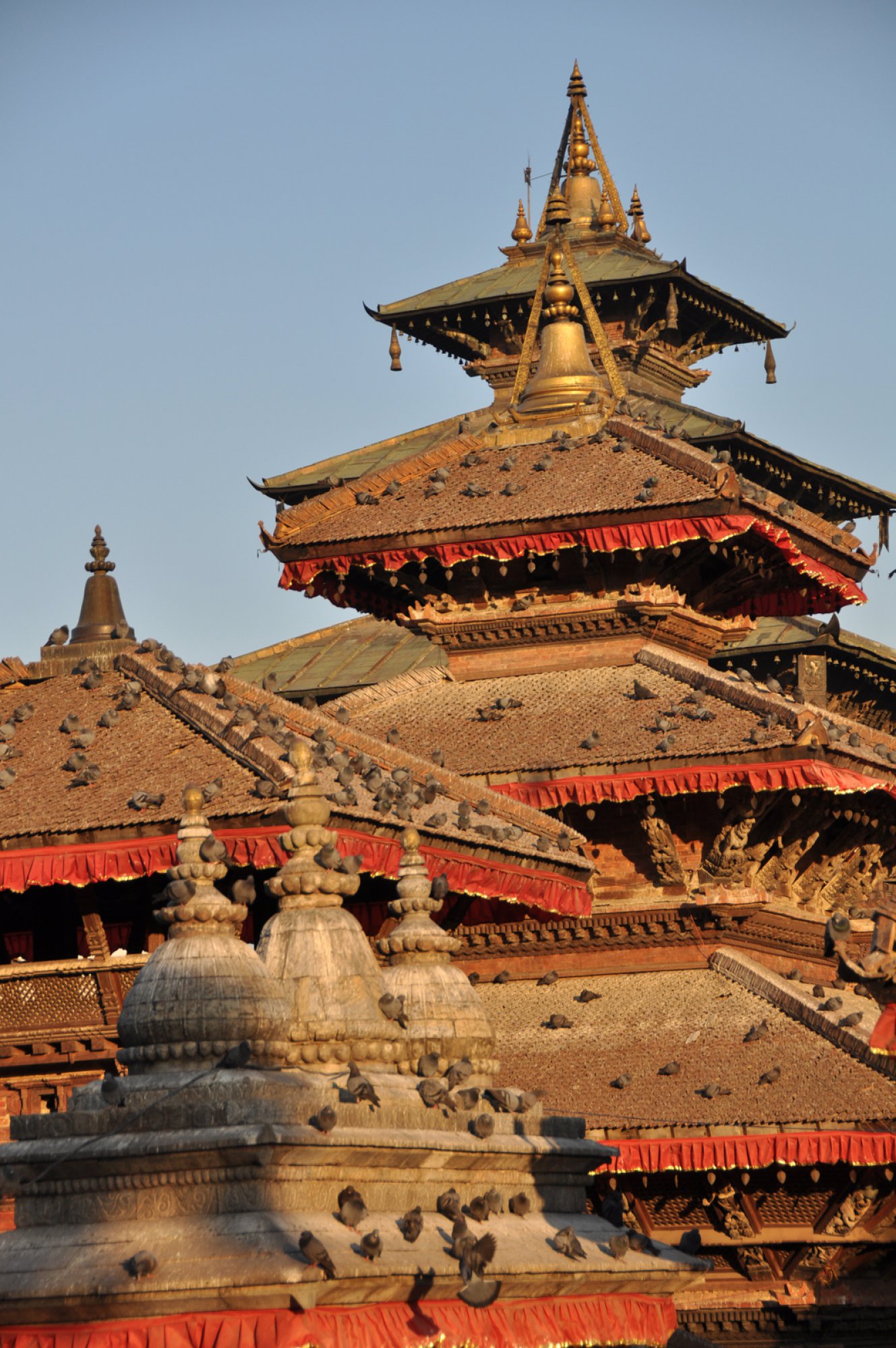 https://bubo.sk/uploads/galleries/4916/nepal-kathmandu-tomas-kubus-2014-9-.jpg