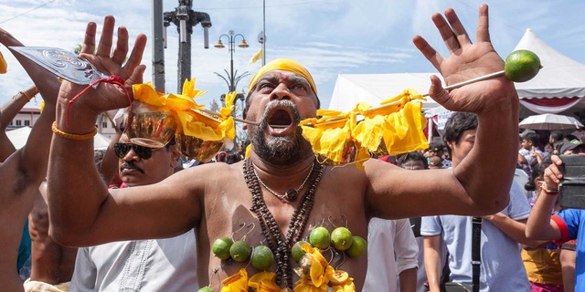 Thaipusam a neznáme kmene Indie s Ľubošom Fellnerom